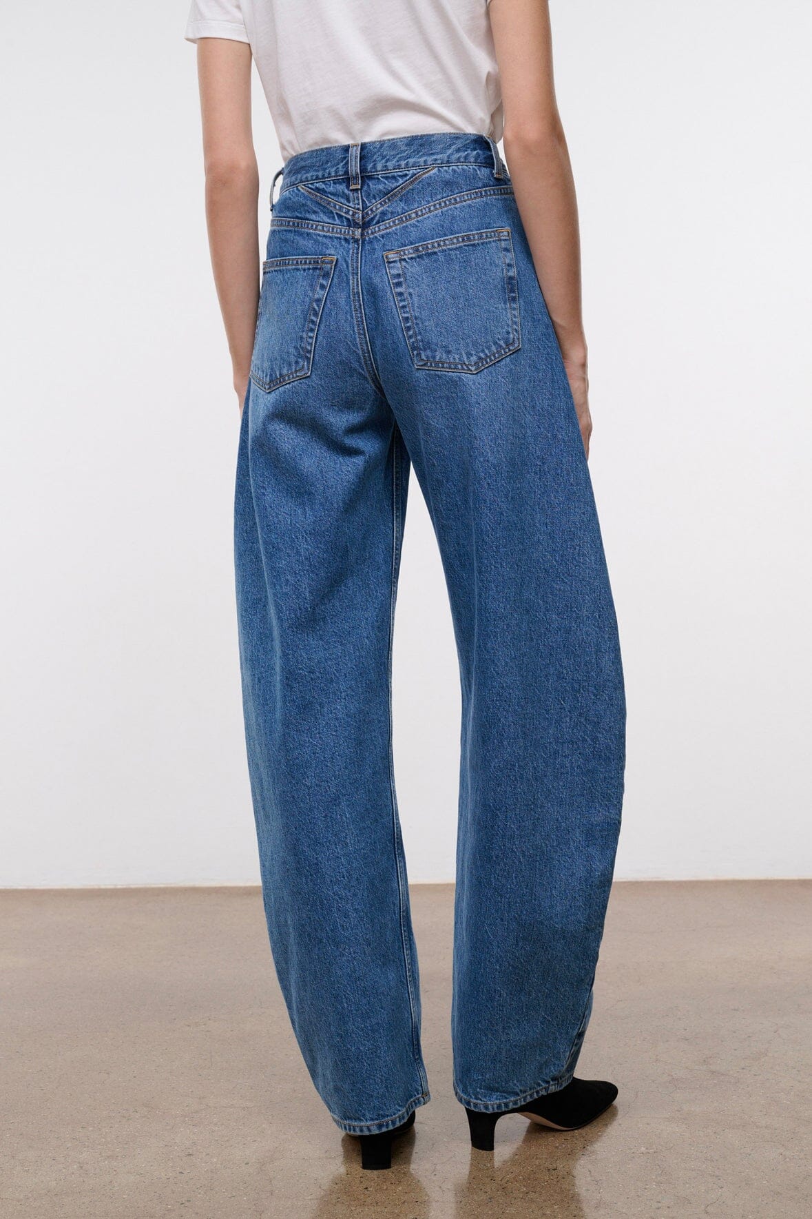 JACKSON BARREL JEAN | VINTAGE WASH